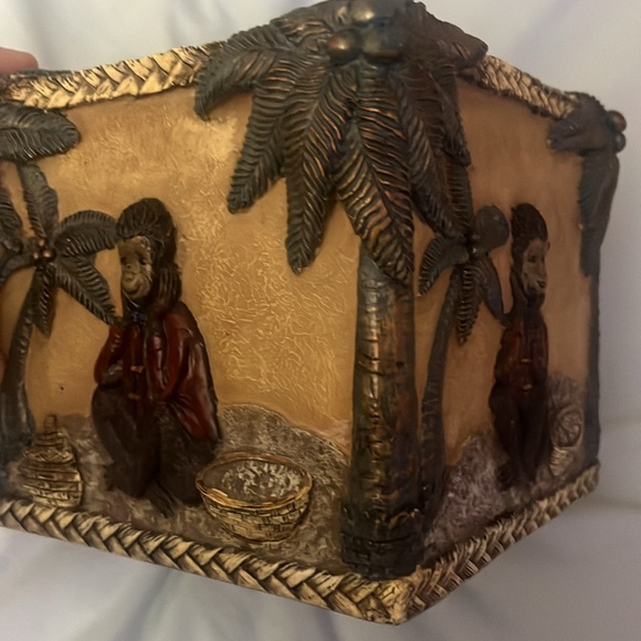 Vintage Monkey Jungle Theme Tissue Box Cover Large Heavy Resin Palm Trees - EUC - Picture 2 of 6